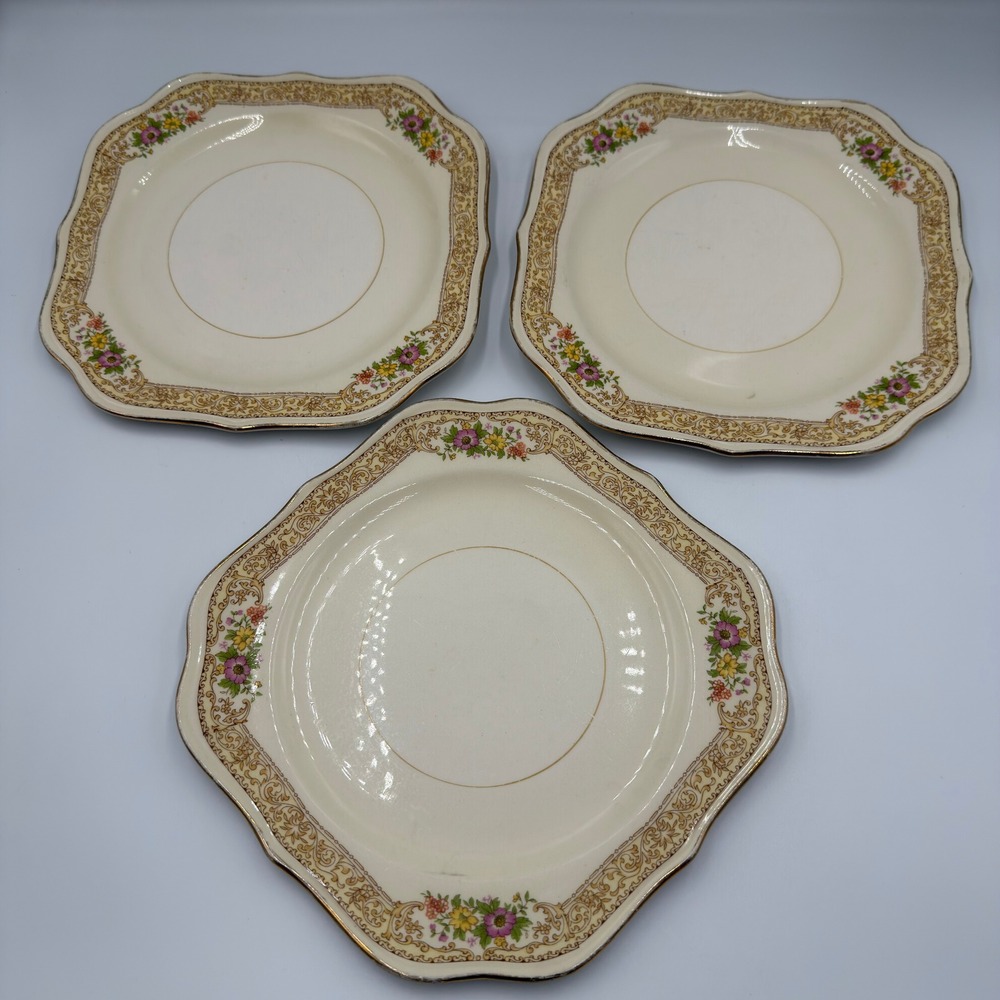 Eggshell‎ Nautilus Vintage Bread and Butter Plates Floral Gold Trim Set of 3